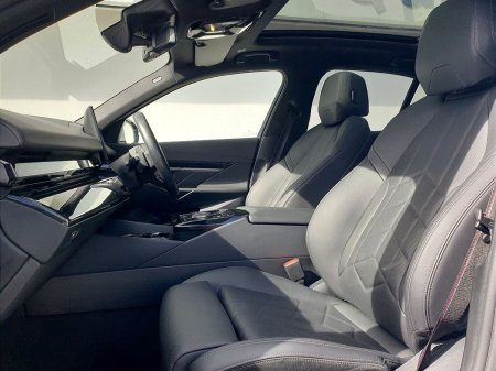 2024 BMW 5-Series - photo 7