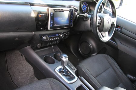 2019 Toyota Hilux - photo 5