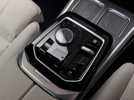 2024 BMW 7-Series - photo 29