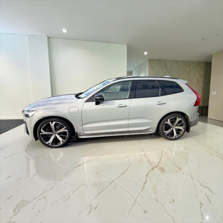 2023 Volvo XC60 - photo 8