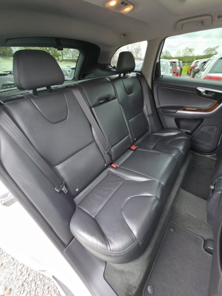 2017 Volvo XC60 - photo 21