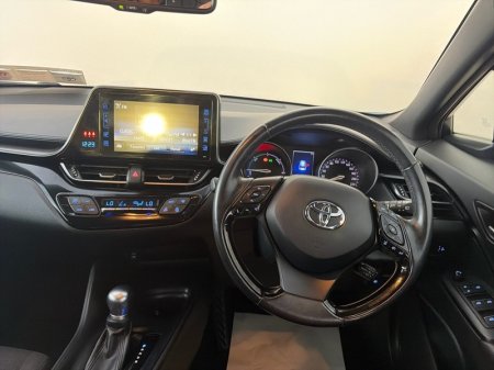 2017 Toyota C-HR - photo 9