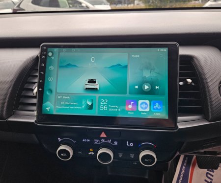2021 Honda Fit - photo 10