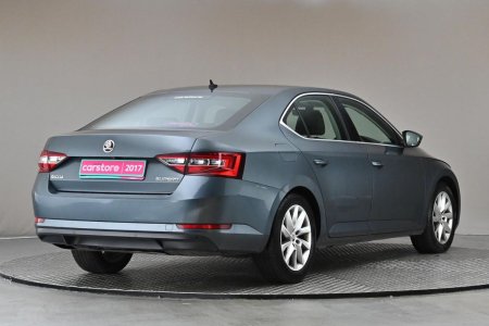 2017 Skoda Superb - photo 9