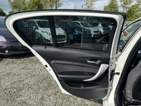 2016 BMW 1-Series - photo 14