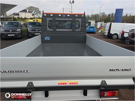 2026 Vauxhall Movano - photo 9