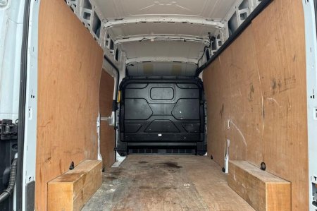 2025 Ford Transit - photo 6