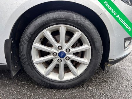 2017 Ford Focus - photo 7