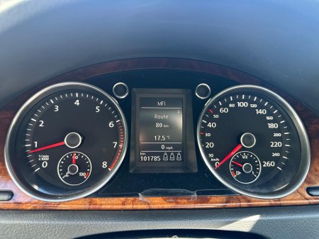 2011 Volkswagen Passat - photo 13