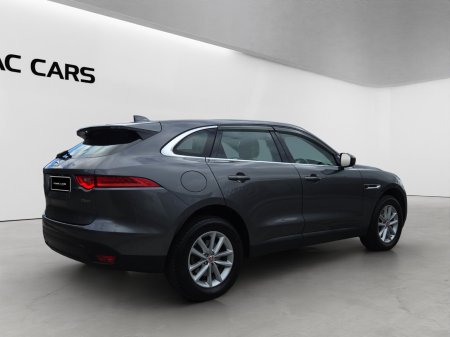 2019 Jaguar F-Pace - photo 8