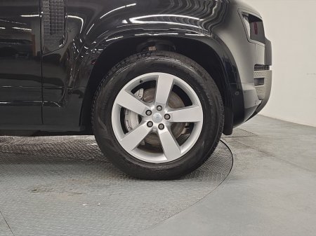 2024 Land Rover Defender - photo 8