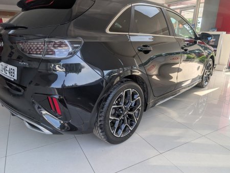 2022 Kia Ceed - photo 4