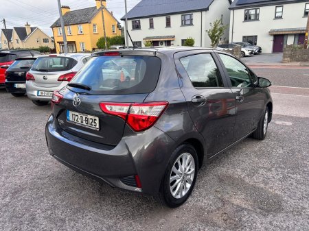 2017 Toyota Yaris - photo 6