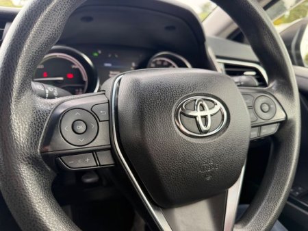 2018 Toyota Camry - photo 27