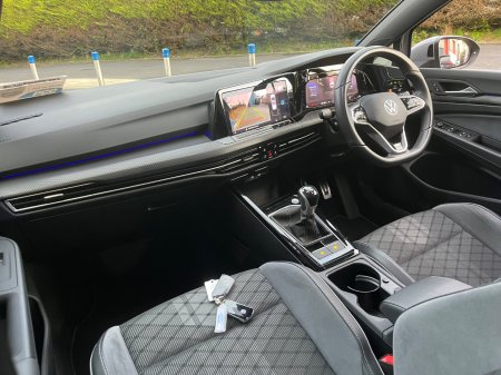 2024 Volkswagen Golf - photo 20