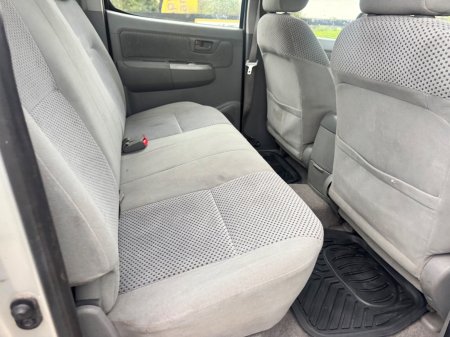 2008 Toyota Hilux - photo 17