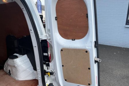 2022 Ford Transit Courier - photo 37