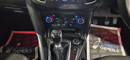2016 Ford Focus - photo 12