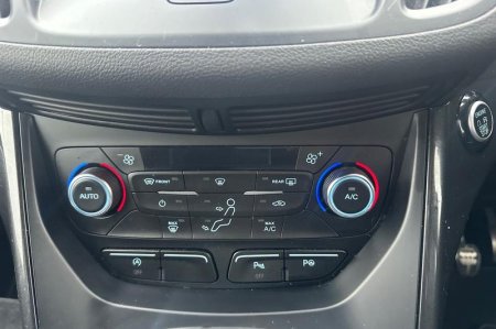 2017 Ford Kuga - photo 35