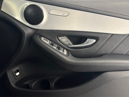 2021 Mercedes-Benz GLC - photo 25
