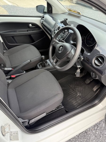2017 Volkswagen up! - photo 7