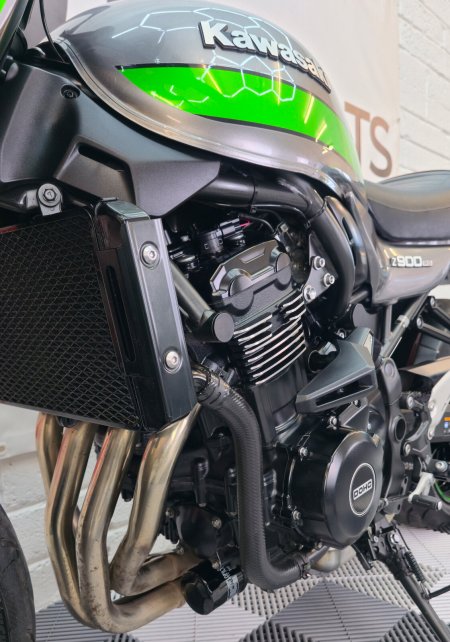 2020 Kawasaki Z 900 RS - photo 35