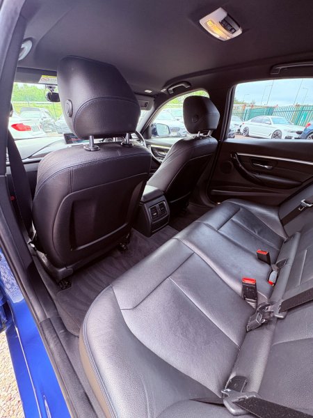 2018 BMW 3-Series - photo 12