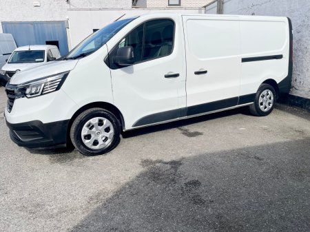 2023 Renault Trafic - photo 27