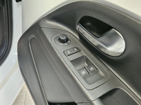 2015 Volkswagen up! - photo 9