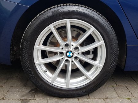 2022 BMW 3-Series - photo 12