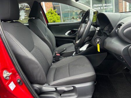 2022 Toyota Yaris - photo 22