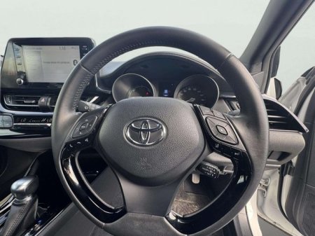 2021 Toyota C-HR - photo 8