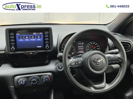 2023 Toyota Yaris - photo 18