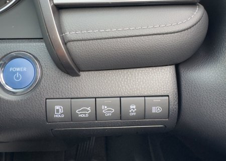 2020 Toyota Camry - photo 14