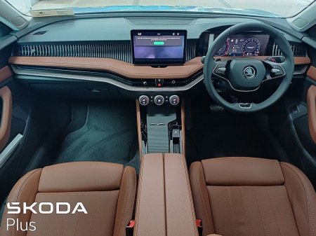 2027 Skoda Superb - photo 2