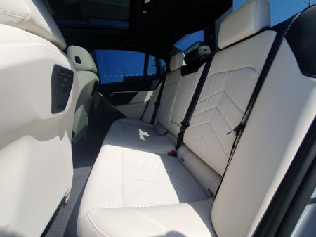 2026 BMW 5-Series - photo 22