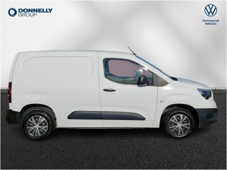 2022 Vauxhall Other - photo 4