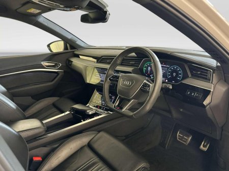 2023 Audi Q8 e-tron - photo 7