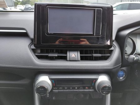 2020 Toyota RAV4 - photo 12