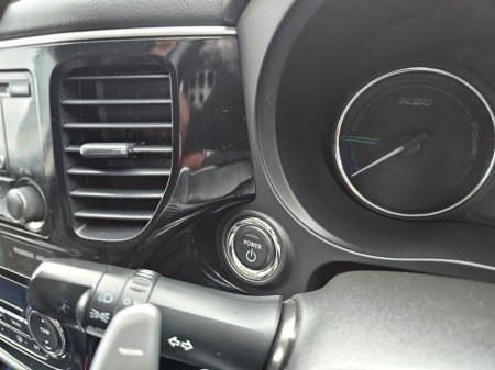 2015 Mitsubishi Outlander - photo 14