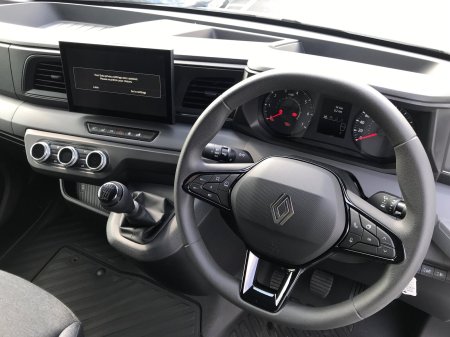2026 Renault Master - photo 6