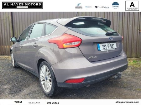 2016 Ford Focus - photo 12