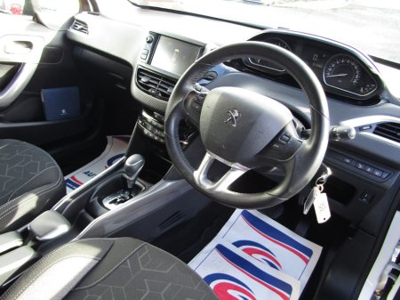2017 Peugeot 2008 - photo 9