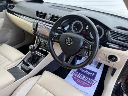 2016 Skoda Superb - photo 11