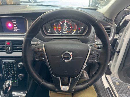 2019 Volvo V40 - photo 8