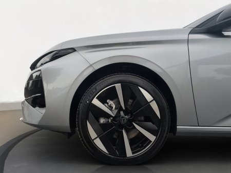 2026 Peugeot 308 - photo 11