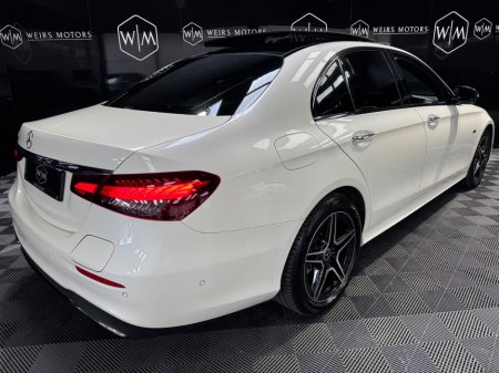 2021 Mercedes-Benz E-Class - photo 9