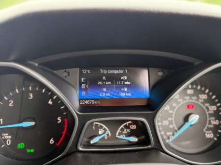 2015 Ford Focus - photo 13