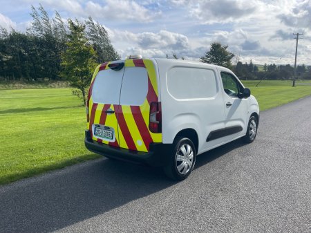 2020 Peugeot Partner - photo 4