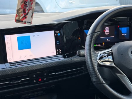 2023 Volkswagen Golf - photo 26